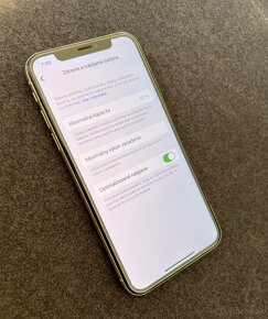 iPhone X 256GB Silver - 7