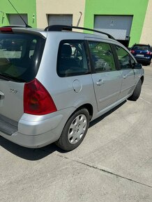 Peugeot 307 SW 1.4 benzín 65kW - 7