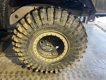 Pneu Maxxis Mud Trepador 38.5x12.5 R16 + beadlock disky R16 - 7