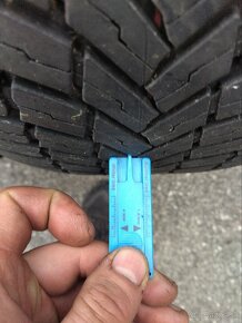 Celoročné pneumatiky Bridgestone 215/55R17 98H - 7
