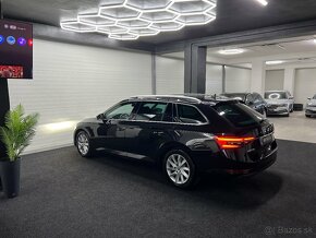 Skoda Superb iV Plug-in Hybrid 2021 STYLE+ 1majiteľ - 7