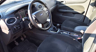 Ford Focus Ghia sedan, 1.6 LPG - 7