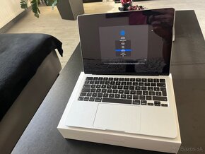 MacBook Air M2 - 7