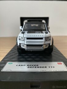 Land Rover Defender 110 - 1:32 (celokovovy model) - 7