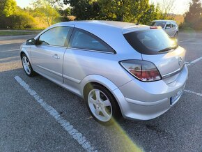 Opel astra gtc - 7