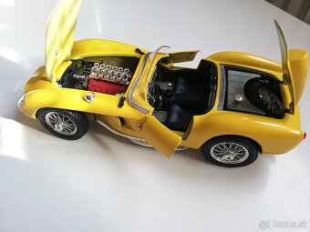 1:18 FERRARI 250 testarossa - 7