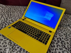 Acer Aspire notebook, 2000gb(2TB hdd) 8gb ram, bat 3hod/w10 - 7