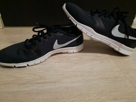 Teplakova suprava Nike + tenisky vel. 37.5 - 7