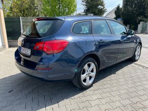 Opel Astra Sport Tourer ST 1.7 CDTI ECOTEC Cosmo - 7