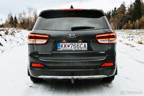 KIA SORENTO 2.2 CRDi 4x4 - 7