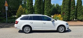 Škoda Octavia Combi 1.6 TDI 115k Ambition DSG - 7