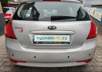 Kia Cee´d 1.4-NÍZKÉ KM-1.majitel - 7