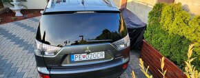 Mitsubishi Outlander 7miestne - 7