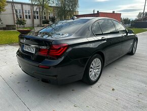 BMW F02 7 750Ld xDrive - 7