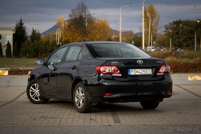 Toyota Corolla 1.3 16V - 7