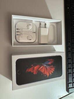 iPhone 6S 32GB - 7