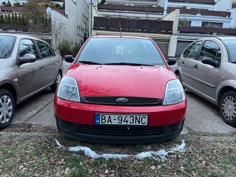 Ford Fiesta 1.3i 2004 - 7