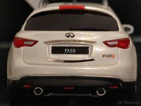 Infiniti FX 1:43 model auta nissan autoart - 7