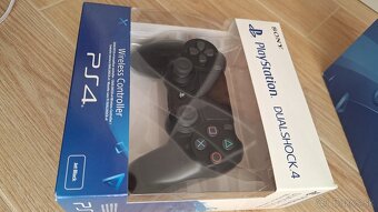 Playstation 4 PS4 - 7