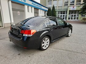 Subaru Legacy 2.5i CVT - 7