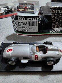 Model McLaren F1 - 7