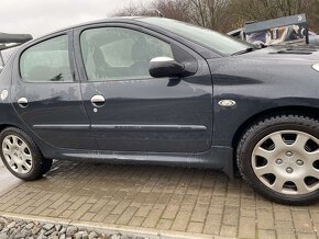 Peugeot 206+ - 7