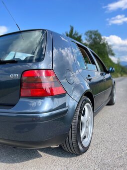 Volkswagen Golf 4 1.8t - 7