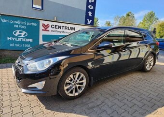 Hyundai i40 2.0-GDi-benzín-NAVI-KAMERA1 - 7