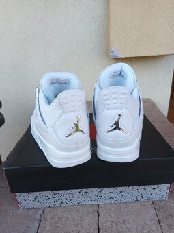 Air Jordan 4 Retro White/Mettalic Silver - 7