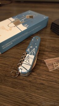 Victorinox Winter Magic 2024 - 7