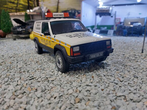 model auta Jeep Cherokee renault assistance Otto mobile 1:18 - 7