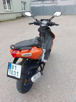 2005 APRILIA SR 50  naj.15000 KM po servisu - 7