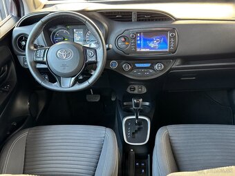 Yaris 1,5 Hybrid 7/2017 85tis.Km 1.majitel - 7