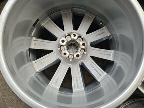 5x112 r20 ET37 x 8,5J elektróny originál AUDI - 7