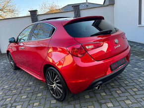 Alfa Romeo Giulietta 1.4 T Sportiva  120PS  TOP STAV - 7