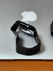 Apple Watch 10 46mm Jet Black - nové, rok záruka - 7