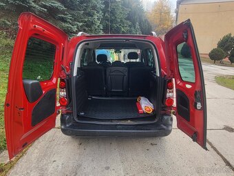 Predám Citroen Berlingo 1,6 benzín 88kw - 7