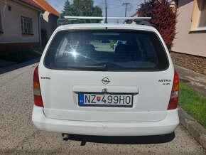 Opel Astra Caravan 2.0 DI 16 V - 7