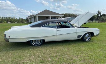 1968 Buick Wildcat - 7