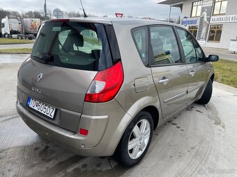 Renault Scénic 1,5dci - 7