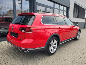 Volkswagen Passat Alltrack 2.0 TDI 4MOTION DSG Business - 7