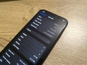 Iphone XR 64gb plnefunkcny v super stave je na nom nosene oc - 7