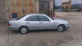 Predám mercedes e 230 benzin - 7