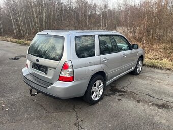 Subaru Forester 2,5 XT Manuál - 7