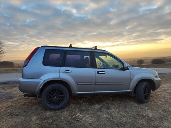 Nissan X-trail T30 - 7