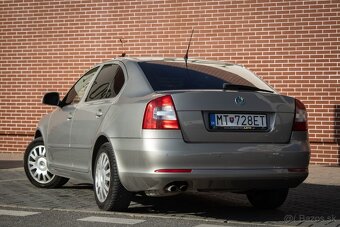 Škoda Octavia 1.4 TSI Ambiente - 7