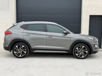 HYUNDAI TUCSON 1.6 T-GDI PREMIUM A/T 4x4 130kW / 1.MAJITEĽ - 7