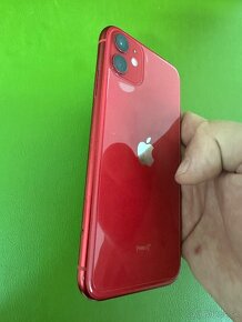 iPhone 11 64GB RED Product - 7