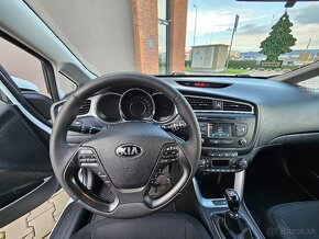 Kia ceed sw combi 1.6 gdi benzin 99kw Gold vybava - 7