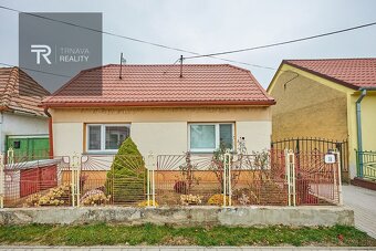 TRNAVA REALITY -Na predaj: Rodinný dom pokojnej obci Cífer,  - 7